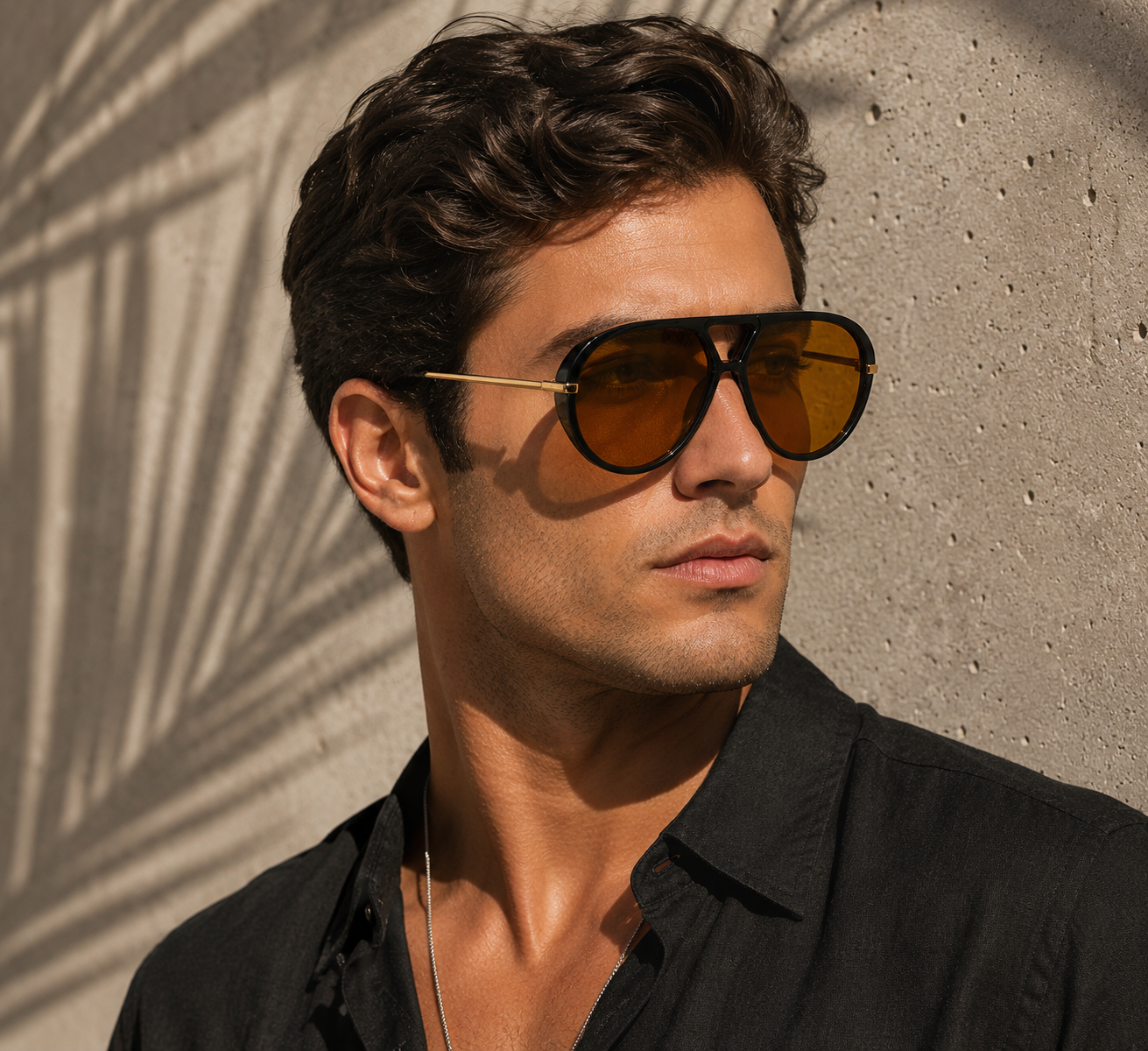 SOLIS modelo hombre